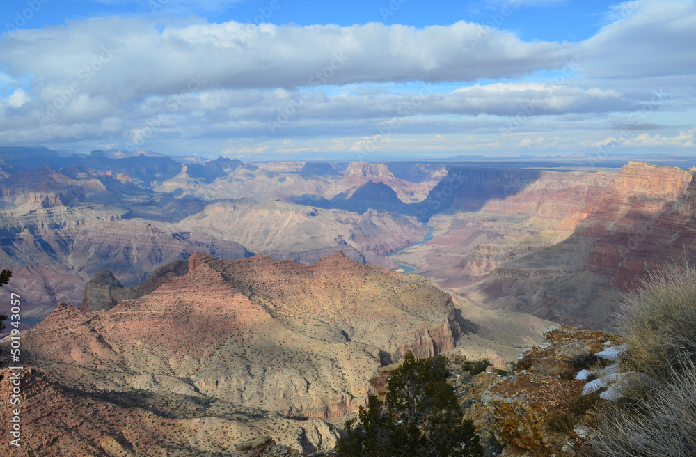 Lovely Majestic Views of the Grand Canyon on a Sunny Day