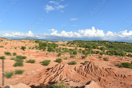 Desierto Tatacoa procesos de erosión por agua. Desierto Rojo