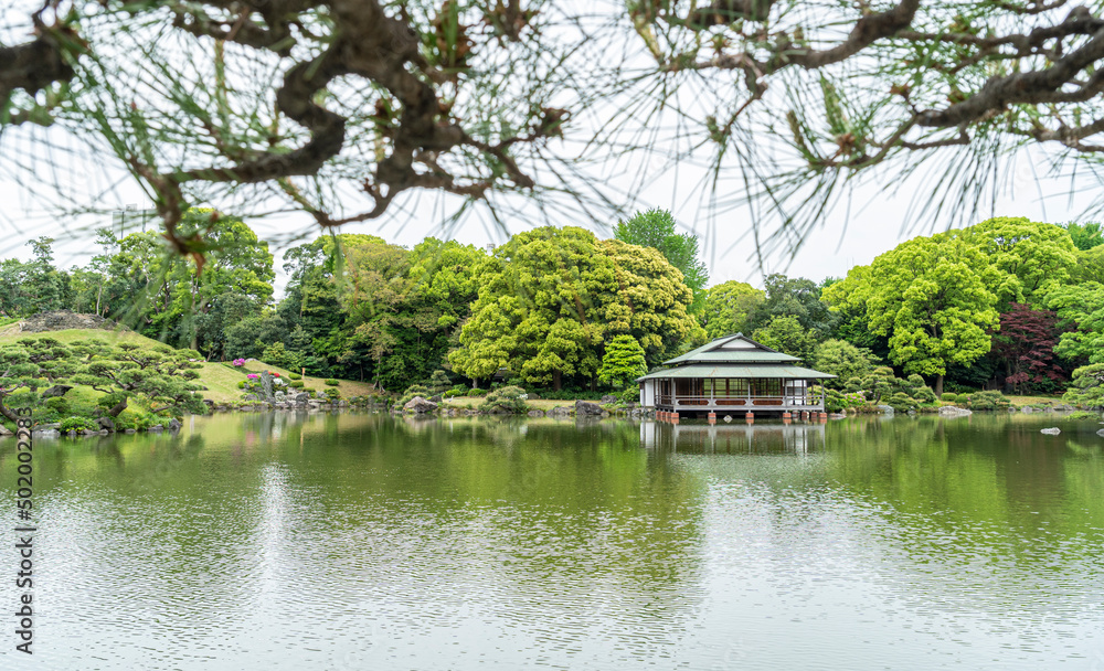 東京都江東区 清澄庭園 涼亭 日本庭園 東京都江東区 清澄庭園 涼亭 日本庭園