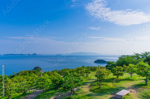 万葉の岬から望む瀬戸内海