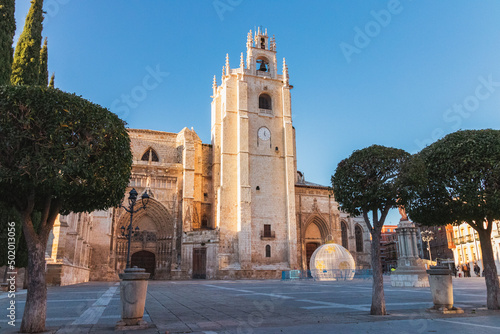 Obraz na płótnie Palencia - Kathedrale San Antolin w salonie