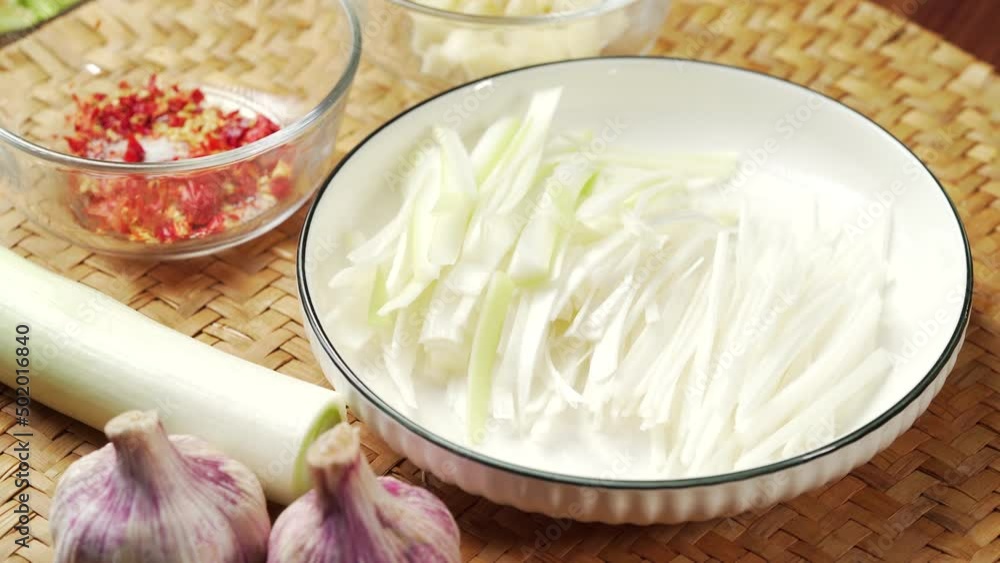 Northeast China's specialty cold dish - hand-shredded pork heart Northeast China's specialty cold dish - hand-shredded pork heart