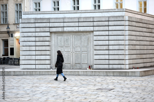 Mahnmal für die österreichischen jüdischen Opfer der Schoah, Judenplatz, Wien, Österreich photo