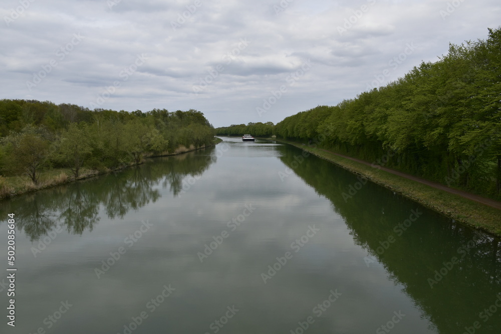 Obraz premium Mittelland-Kanal bei Bückeburg