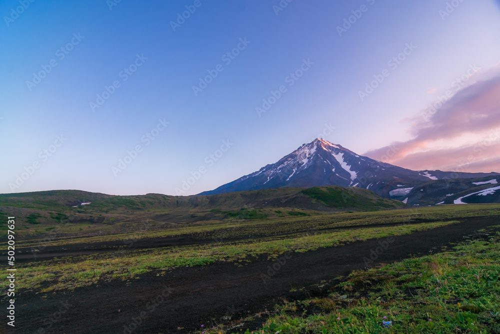 koryaksky volcano in the morning