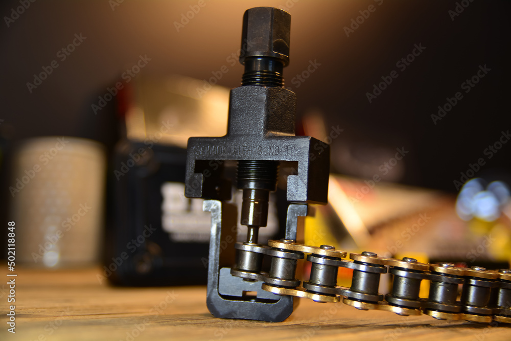 Motorcycle Chain Breaker And Riveting Tool