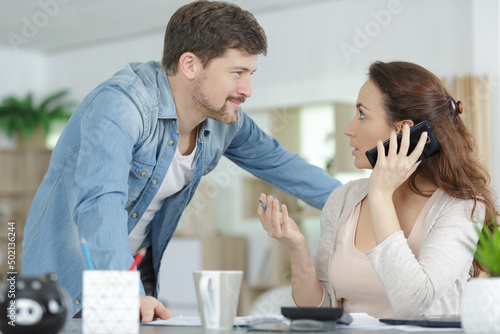 couple having phone relationship problems