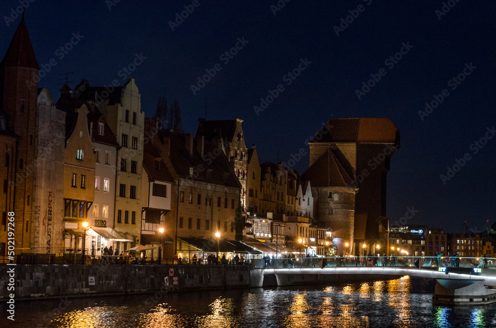 Fototapeta premium Starówka Gdańska w nocy