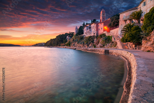 Obraz na płótnie Rab, Rab Island, Croatia. Cityscape image of iconic village Rab, Croatia located on Rab Island at sunset. w salonie