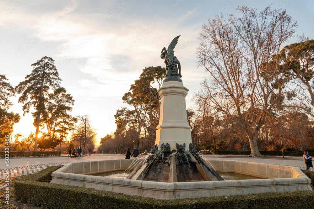 Fototapeta premium Madrid, Spain. The Fuente del Angel Caido (Monument of the Fallen Angel), a fountain located in the Buen Retiro Park