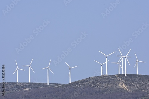 Energía renovable con aerogeneradores