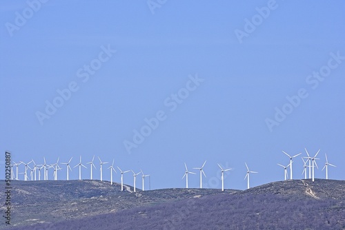 Energía renovable con aerogeneradores