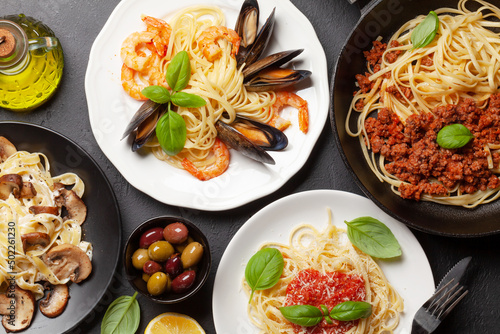 Various Italian pasta