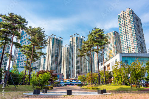 Foto 아산 지중해마을 주변의 고층 아파트-High-rise apartments around Asan Mediterranean Village
