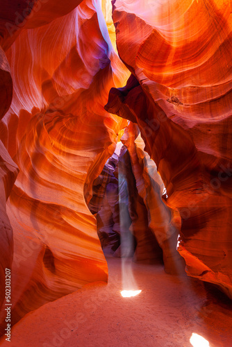 antelope slot canyon