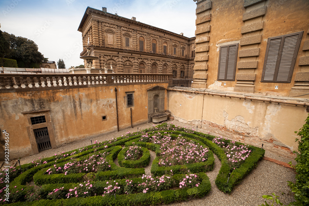 Italia, Toscana, Firenze, il giardino di Boboli e Palazzo Pitti.