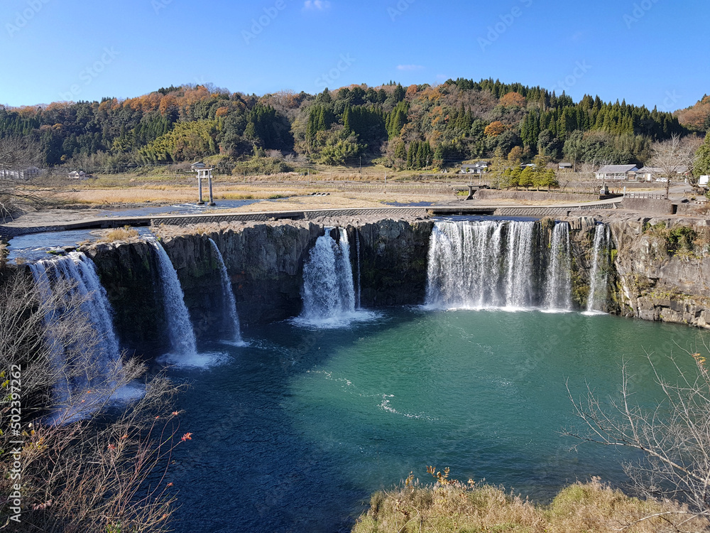 Fototapeta premium Harajiri Falls, an Arch Shape Waterfalls