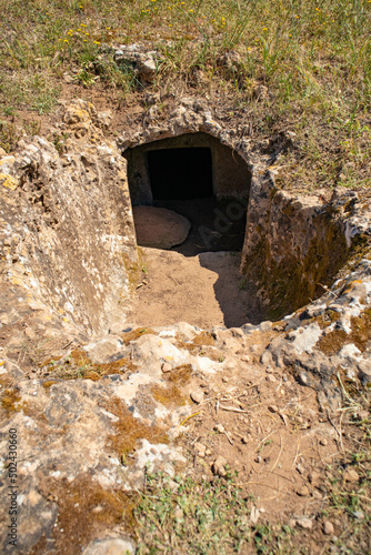 Necropoli di Anghelu Ruju, comune di Alghero, città metropolitana di Sassari, Sardegna