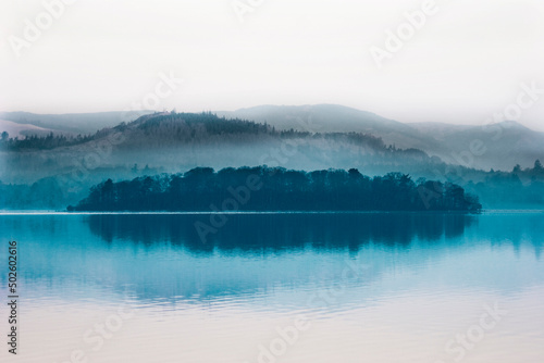 Canvas Print Derwent Water at Dawn
