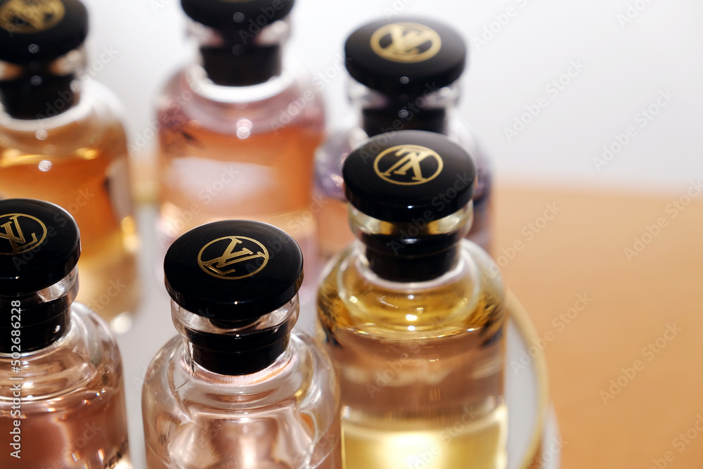 Kuala Lumpur Malaysia -Buying Louis Vuitton miniature perfume thru online  shopping Stock Photo