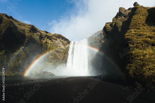 Fototapeta Naklejka Na Ścianę i Meble -  Rainbow waterfall