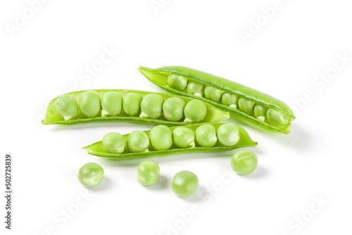green pea and pea pod isolated on white background © zhikun sun