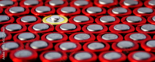 Photos Cathode battery pattern with one anode battery different