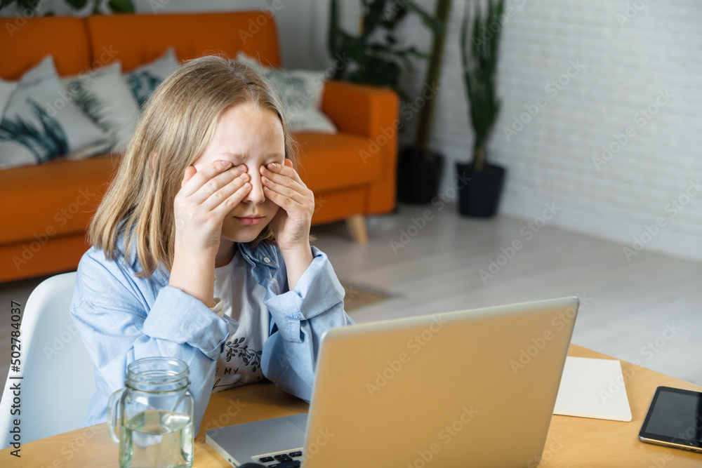 teenager is studying at home on carrantine teenager is studying at home on carrantine