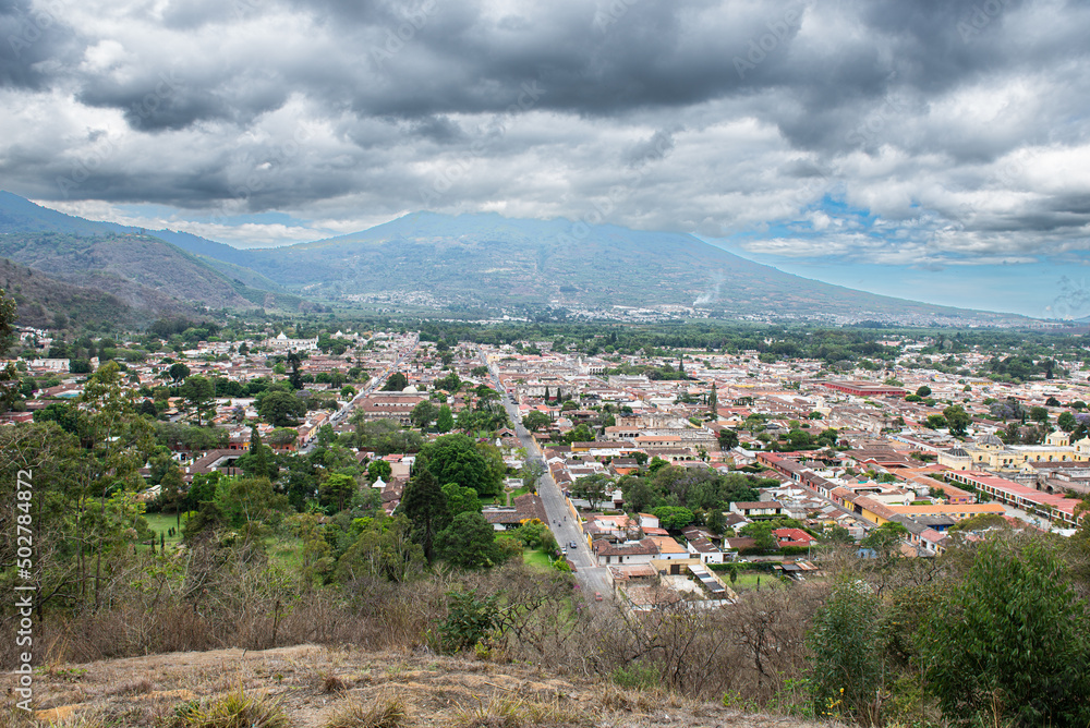 Fototapeta premium Walking through the three times destroyed city of Antigua, Guatemala