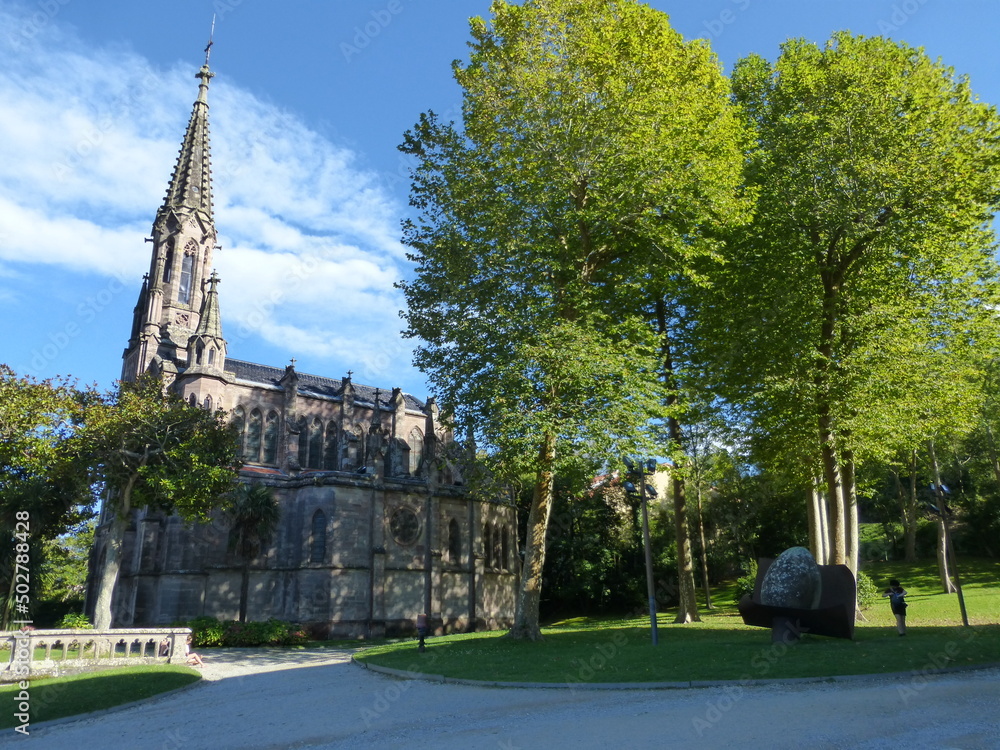 Obraz premium Comillas, municipio cántabro donde poder ver el capricho de Gaudí. España.
