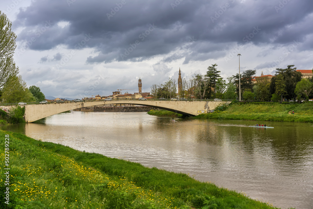 Ponte su Arno