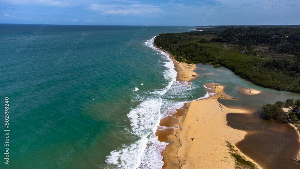 Praia Trancoso Sul da Bahia Brasil Praia Tropical Paradisíaca Mata Atlântica Rio Mar Areia Azul Verde Resort Viagem Férias 
