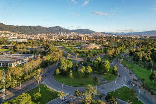Paisaje urbano de la ciudad de Bogotá (Colombia), ubicada en sur américa