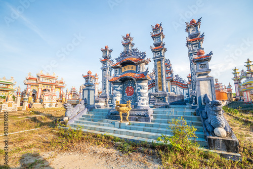 Fotografiet As the nation's ancient capital, Hue is capable of boasting plenty of historical beauty