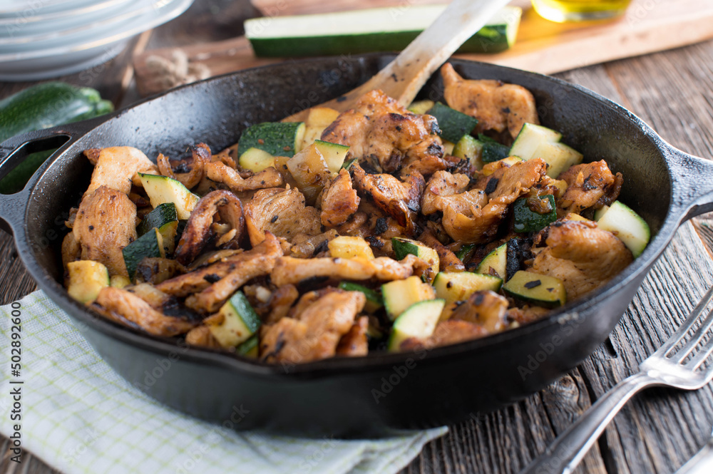 Pan fried chicken with vegetables Pan fried chicken with vegetables