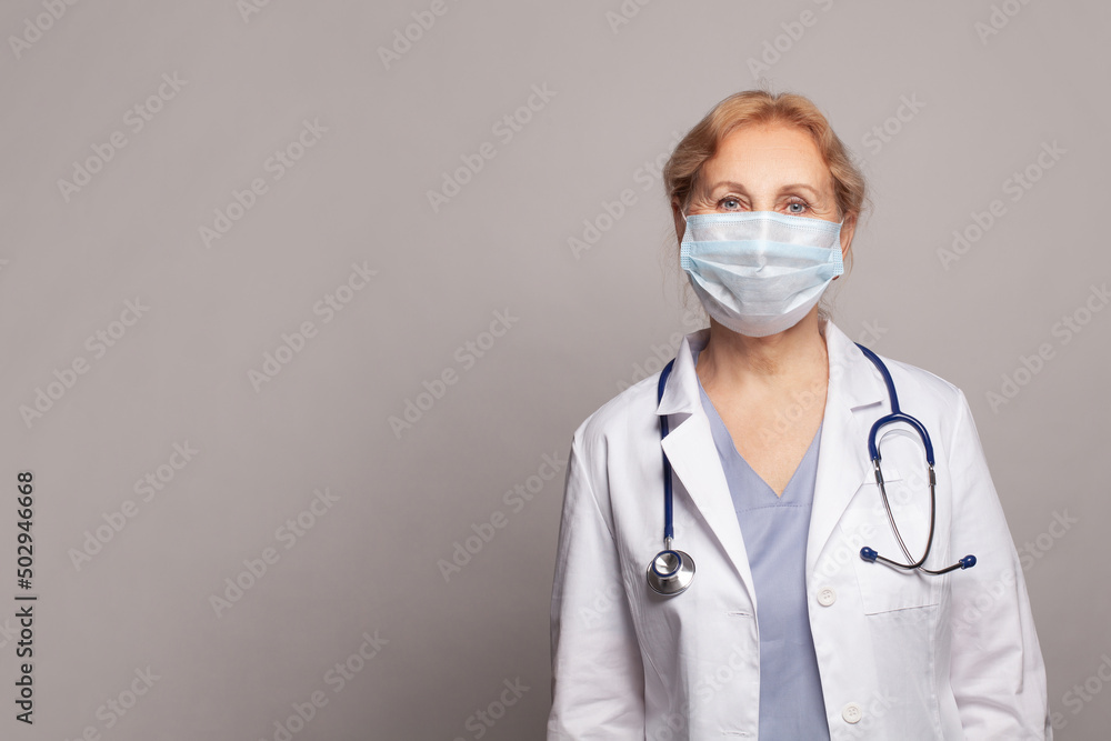 Portrait of female senior doctor, hospital medical clinic, medicine and health care concept Portrait of female senior doctor, hospital medical clinic, medicine and health care concept