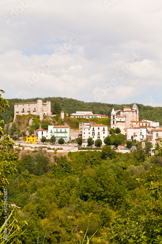 Carpinone  Molise- antico borgo medievale con castello