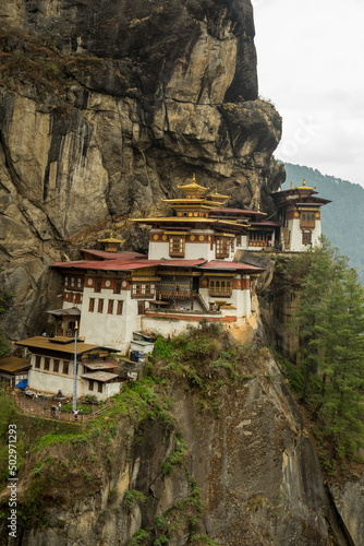 tiger nest, upper Paro valley in Bhutan 33
