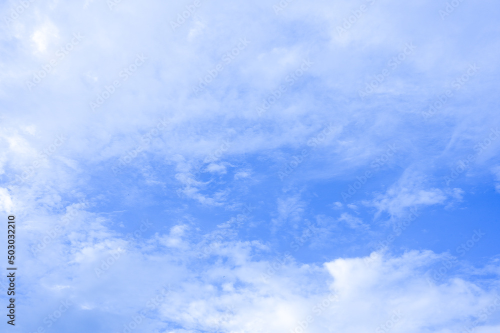Fluffy cloud, cloudy blue sky background