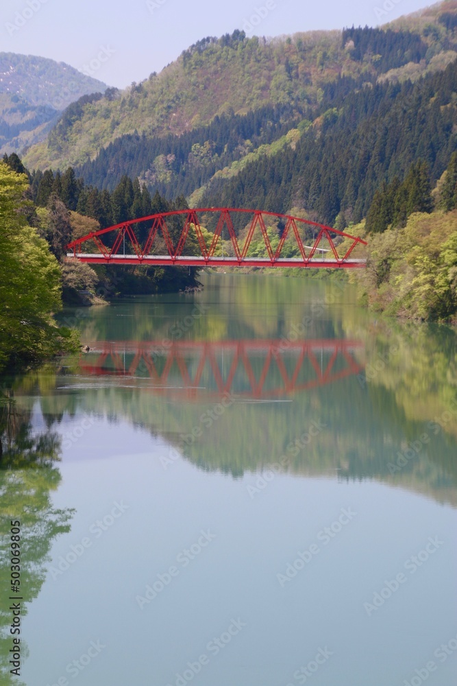 Fototapeta premium 只見川・三島大橋（福島県・三島町