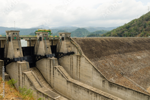 Wallpaper Mural Randenigala artificial water dam and power station, Sri Lanka Torontodigital.ca