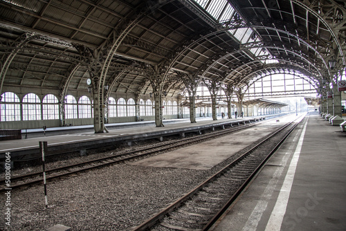 Fototapeta Naklejka Na Ścianę i Meble -  old railway station platform close-up