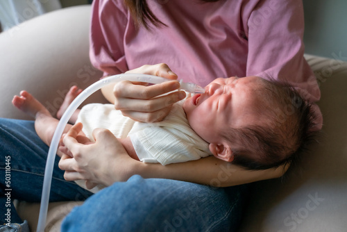 赤ちゃんと鼻吸いき