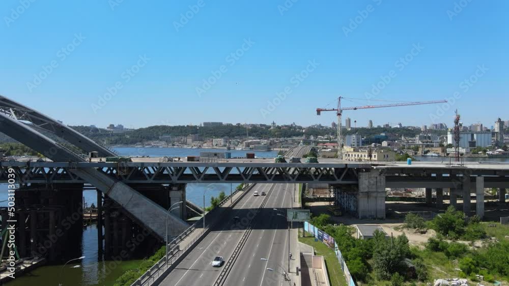 view of the Podolsko-Voskresensky Bridge