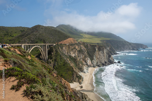 Bogenbrücke Bixby Creek Bridge in Big Sur Kalifornien
