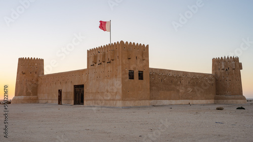 Fotografia, Obraz historic Fort Zubarah (Al Zubara) in North East of the deserts of Qatar on the edge of the Persian gulf