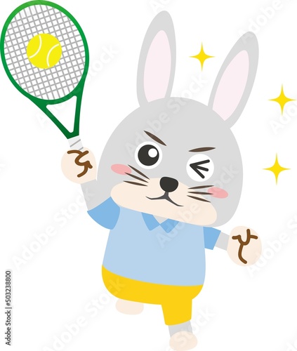 2023年　年賀状デザイン　卯年　うさぎ　スポーツ　テニス　ボール　スマッシュ　サーブ
