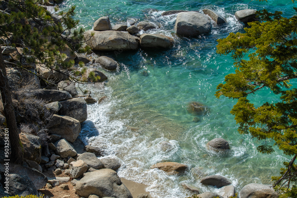 Küsten abschnitt / Strand Lake Tahoe Kalifornien / Nevada Küsten abschnitt / Strand Lake Tahoe Kalifornien / Nevada