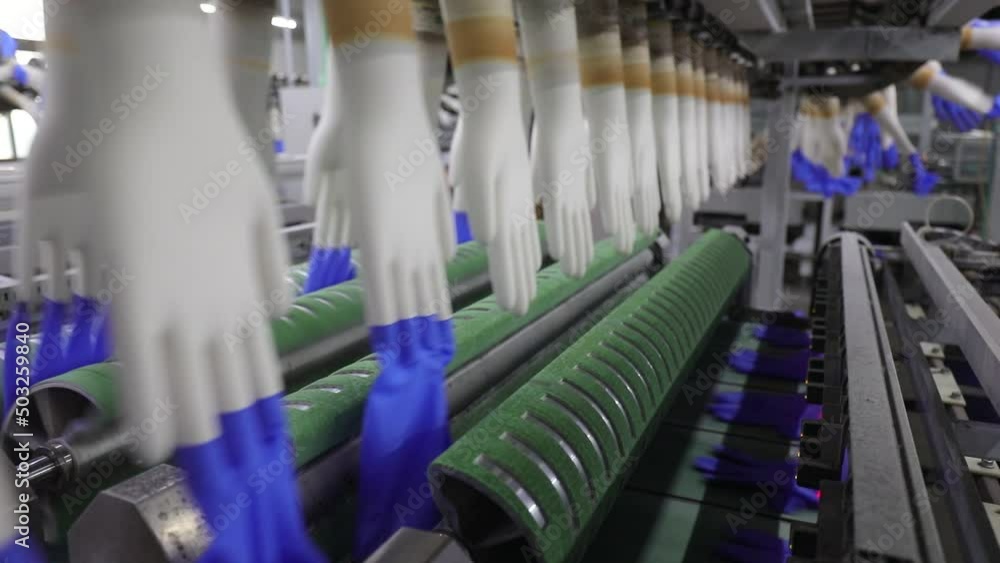 Nitrile gloves production line is in operation in North China Nitrile gloves production line is in operation in North China