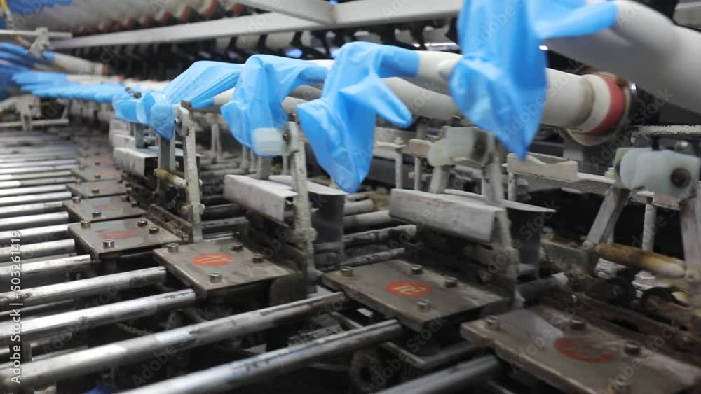 Nitrile gloves production line is in operation in North China Nitrile gloves production line is in operation in North China